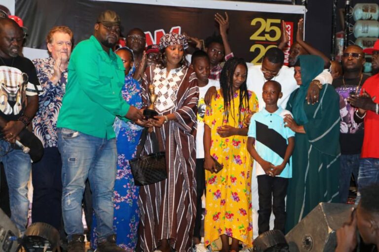 N’Djam Hip Hop 17 : Wawy B et Bakarou le Gang remportent la compétition